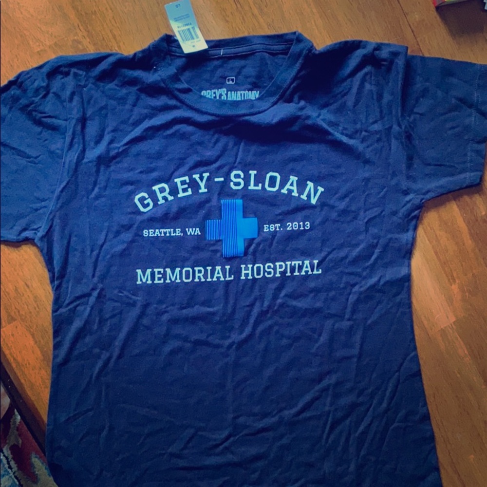 NWT Grey’s Anatomy Grey-Sloan T-shirt